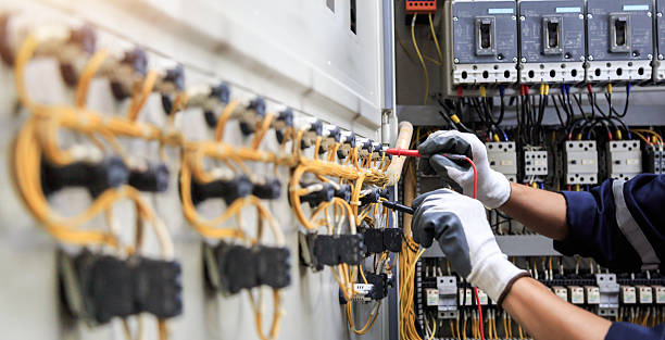 Professional Electrician technician working in Kings Park, NY